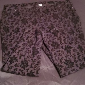 Plus Black Velvet jeggings